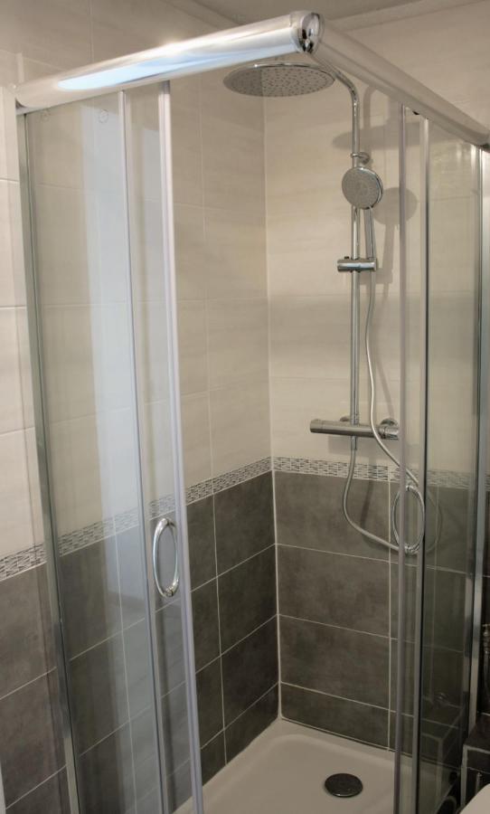 Charmant Appartement Au Coeur Des Gres D Annot Kültér fotó